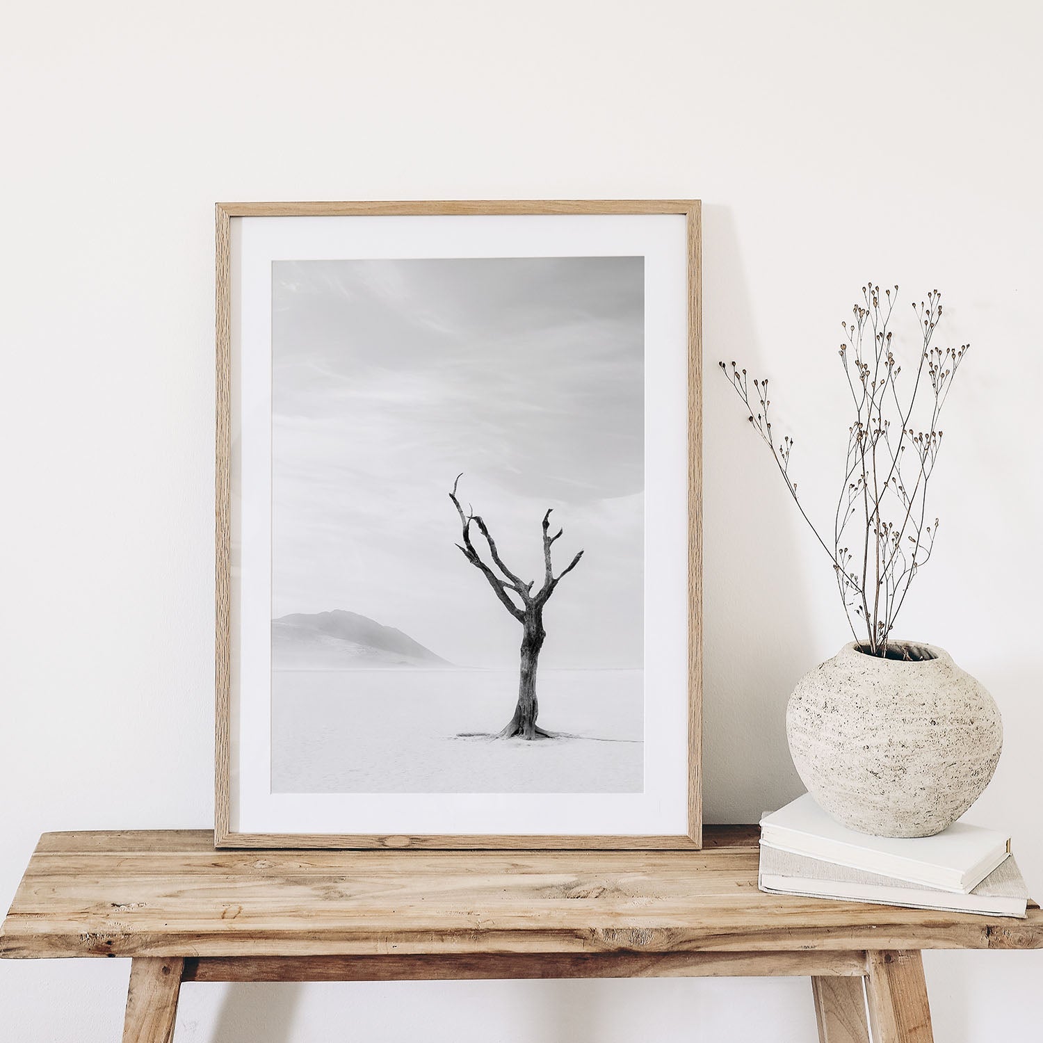 BLACK & WHITE Wall Art