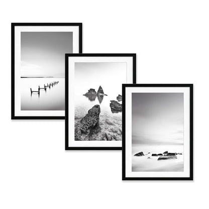 MONOCHROME BEACH